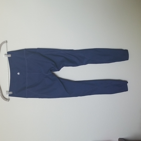 Tesla blue workout leggings size small - Picture 8 of 9